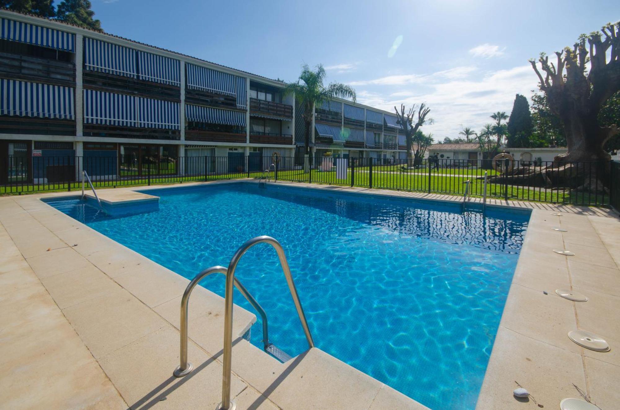 Paraiso Banus - Coastal Retreat Near The Apartment
